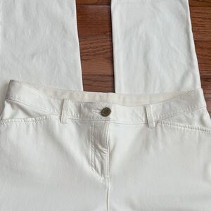 Chico's So Slimming White Jeans Sz. 1R